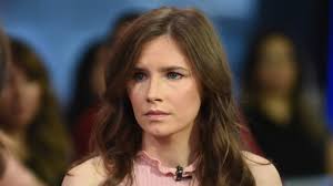 Amanda knox grew up in seattle, washington, with three younger sisters. Rswzo8movi8pcm