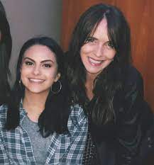 Camila mendes was born in charlottesville, and her parents are brazilian, victor, and gisele. Camila Mendes With Mother Gisel Mendes Celebrities Infoseemedia