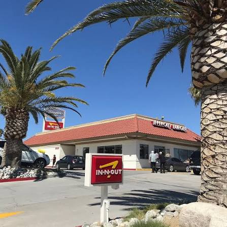 IN-N-OUT BURGER, Santa Clarita - 28368 Sand Canyon Rd - Menu, Prices & Restaurant Reviews - Tripadvisor