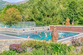 Balnea Centre Thermo Ludique Dans La Vallee Du Louron A Loudenvielle Hautes Pyrenees