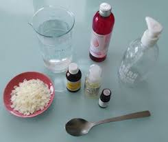 Ma Recette De Savon Liquide Pour Les Mains Bulle Et Funambule Ou Mes Tribulations Dans Le Monde Du Diy Recettes De Savon Savon Liquide Maison Et Savon