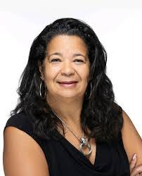 Donna Croce's Instagram, Twitter & Facebook