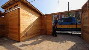 Porte Coulissante Et Cabanon Avec Porte Coulissante Patio Wood Fence Outdoor Structures