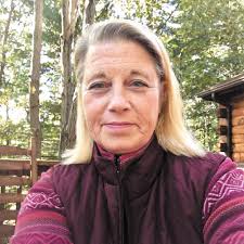 Denise Sieber's Instagram, Twitter & Facebook