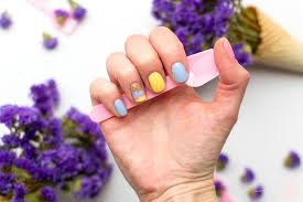 Environ 15% sont des gel uv, 2% des vernis à ongles et 1% desfaux ongles. 1001 Idees Pour Trouver Le Modele Ongle En Gel Parfait