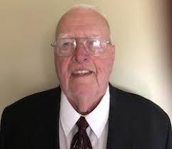 Tom Bouchard's Instagram, Twitter & Facebook