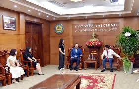 Học viện Tài chính tăng cường hợp tác quốc tế về đào tạo...