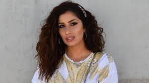 Georgina gigi radics (born 17 august 1996 in endrefalva, hungary) is a hungarian singer who is best known for participating in a dal 2013 and 2014 and being one of the judges on the hungarian. Radics Gigi Terhes 24 Hu
