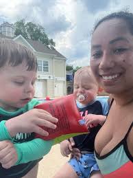 Nanny/ Household Manager looking for a full-time position in January !!  PART-TIME/FULL TIME: FULL TIME DAYS AND HOURS: Monday to Friday LOCATION:  Alexandria, VA HOW FAR YOU ARE WILLING TO TRAVEL: Alexandria,
