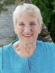 Carolyn Martin's Instagram, Twitter & Facebook