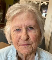 Darlene Cameron's Instagram, Twitter & Facebook