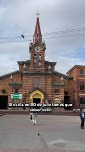 🌆 ¿Sabías que el 20 de Julio es uno de los lugares más icónicos de Bogotá?  🌟 No solo es un epicentro cultural y religioso, sino también un luegar  comercial muy importante. Podrás encontrar desde ...