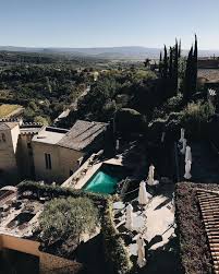 Vue Panoramique Sur Notre Village Hotel Ne Faisant Qu Un Avec Le Paysage Dans Un Environnement Naturel Sublime D Authenticite Lai In 2020 Hotel Provence City Photo