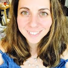 Dalia Valencia's Instagram, Twitter & Facebook