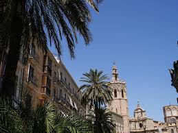In unserem stadtführer über valencia finden sie zahlreiche informationen zur stadt valencia, sehenswürdigkeiten, shopping, sprachkursen, veranstaltungen & unterkünften. Valencia Spaniens Stadtereise Geheimhipp An Der Sudostkuste Delicious Travel Blog