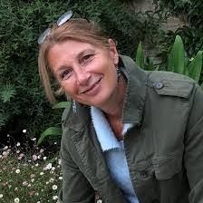 Margy Ross's Instagram, Twitter & Facebook