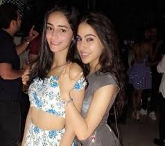 Ananya Pandey Height Weight Age Boyfriend Biography Family Chunky pandey's daughter, ananya pandey, will star opposite tiger shroff in dharma productions' 'student of the year 2'.