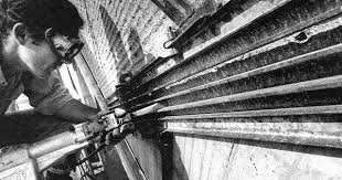 Bush Hammering On The Museum S Concrete Exterior Courtesy The Everson Museum Of Art Everson Museum Art Museum Museum