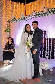 حرصت الفنانة ياسمين عبد العزيز على الاحتفال بتخرج ابنتها ياسمين من المدرسة. Ø´Ø§Ù‡Ø¯ ÙƒÙˆØ§Ù„ÙŠØ³ Ø­ÙÙ„ Ø²ÙØ§Ù ÙŠØ§Ø³Ù…ÙŠÙ† Ø¹Ø¨Ø¯ Ø§Ù„Ø¹Ø²ÙŠØ² ÙˆØ£Ø­Ù…Ø¯ Ø§Ù„Ø¹ÙˆØ¶ÙŠ ØµÙˆØ± Ø§Ù„ÙÙ† Ø¬Ø±ÙŠØ¯Ø© Ø§Ù„Ø·Ø±ÙŠÙ‚