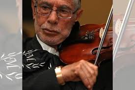 Famosa modelo e influencer pega a millonario juvenil