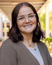 Jessica Trotter's Instagram, Twitter & Facebook