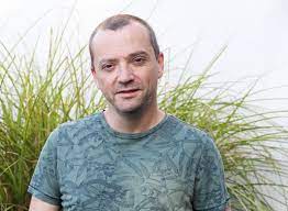 Na 23 jaar stopt miguel wiels bij k3. Miguel Wiels Stopt Na 23 Jaar Als Componist Bij K3 De Morgen