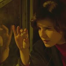 Olivia Hebert (@oliveoiiiil)