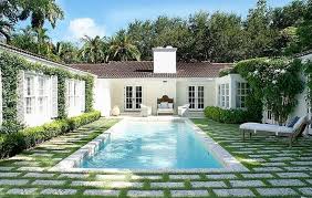 Love U Shaped Houses With Pool Courtyard House Plans Courtyard Pool Pool Houses