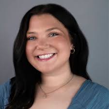 Emily Herman's Instagram, Twitter & Facebook