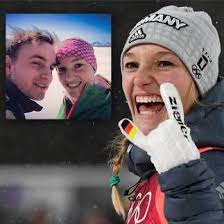 Katharina Althaus Freund Patrick Verpasst Silber Sprung Bei Olympia Olympia Altes Haus Bilder
