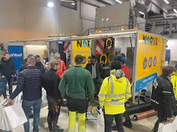 Heldt demo av røyrfornyar til fagfolk