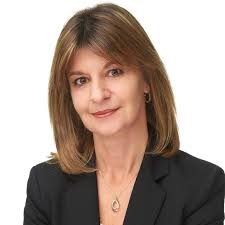 How is the seaweed at Dreams Macao beach?