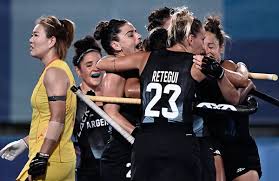 Después en cuartos de final las ´naranjas´ dejaron en camino a alemania con lo justo y con un tanto de la delantera michelle van der. Las Leonas Vencieron A China Y Clasificaron A Cuartos De Final En Los Juegos Olimpicos De Tokio Noti News