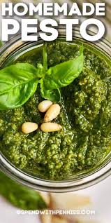 A Quick 5 Minute Basil Pesto Packs So Much Flavor It S Hard Not To Eat It Right Out Of The Jar In 2020 Homemade Pesto Recipe Homemade Pesto Pesto Recipe