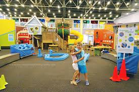 My Top 10 Things To Do With Kids And Families In Tampa Bay Floridaeach Summer The Kiddos And I Return T St Petersburg Florida Tampa Florida Petersburg Florida