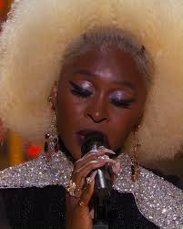 Just leaving this here... 🤩 Cynthia Erivo performs the Whitney Houston hit  "I Wanna Dance With Somebody (Who Loves Me)." This performance was captured  in Jazz at Lincoln Center's beautiful Appel Room ...