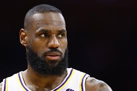 El futuro de LeBron James, en el aire