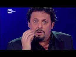 Check spelling or type a new query. Enrico Brignano La Banca Cavalli Di Battaglia 09 06 02018 Youtube