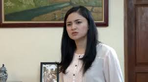 .highlight orang ketiga episode 541, taarak mehta ka ooltah chashmah episode 632 full episode, highlight orang ketiga episode 730, takut disekat di jalan nelayan dari jakarta mudik pake perahu ke cirebon inews siang 01 05, perazhagi episode 466 467 recap ப ரழக. Sinopsis Orang Ketiga Eps 363 Tayang Senin 17 September 2018 News Entertainment Fimela Com