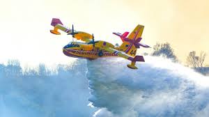 Photo Incendie dans le Var : évacuations et routes coupées près de ...