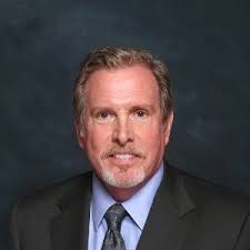 Our lives intersect with many people, but few have the power to alter our  course. Sadly, last month, we lost a mentor and dear friend, Tom Mauk. Tom,  my professor during my