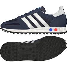 Asymmetrische schnürung für optimale kontaktfläche zum ball; Adidas La Trainer Original Retro Vintage Sneakers Fur Herren In Blau Footworx Online Store Sneakers Casual Streetwear