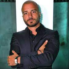 He is an actor and producer, known for все деньги мира (2017). Chi E Nicolas Vaporidis
