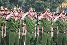 Bị bắt vì đạp cổng, đấm công an trong khu cách ly. Nhá»¯ng Ä'iá»ƒm Má»›i Trong Tuyá»ƒn Sinh Nganh Cong An NÄƒm 2020 Vietnamnet
