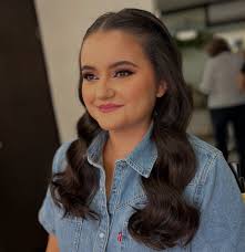 Lilian Barrera Salon 🌎 (@lilianbarrerasalon) · Instagram photos and Reels