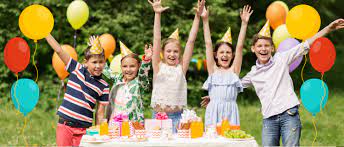 And, while we all want to celebrate our kiddo's birthday and make them as happy as possible, the party planning and research can be exhausting, expensive and sometimes very confusing.here, we've put together a list of the 30 best places to consider for your little one's big day in south florida. Outdoor Birthday Party Ideas Children Will Love