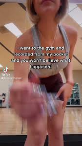 @_amariahmoraless video Tweet