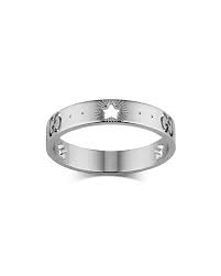 Gucci 18k White Gold Logo Star Ring Bloomingdale S Check out our gucci ring selection for the very best in unique or custom, handmade pieces from our statement rings there are 2743 gucci ring for sale on etsy, and they cost $39.67 on average. 18k white gold logo star ring