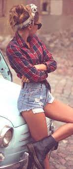 20 Style Tips On How To Wear High Waisted Shorts Cute Hipster Outfits High Waisted Shorts Outfit Fashion