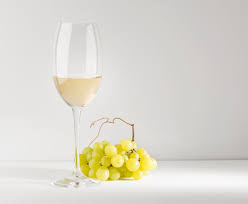Sweet dessert wine and fortified wine may have 20 grams. Keto Wine The Ultimate Guide To The Best Low Carb Wines Perfect Keto